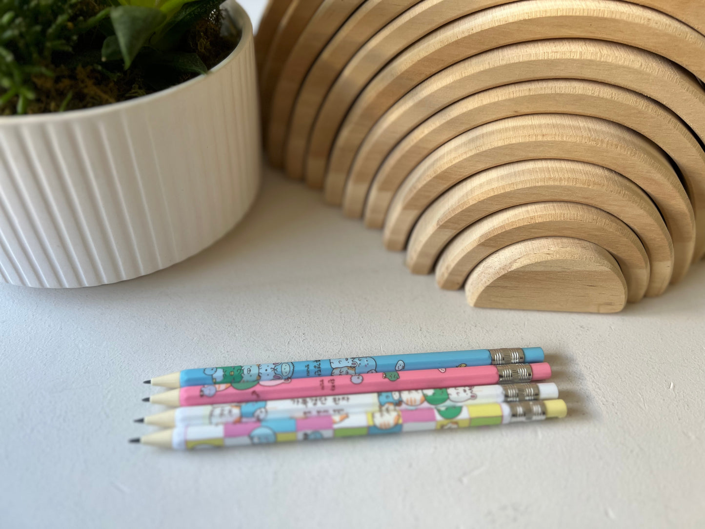 1 cute mechanical pencil